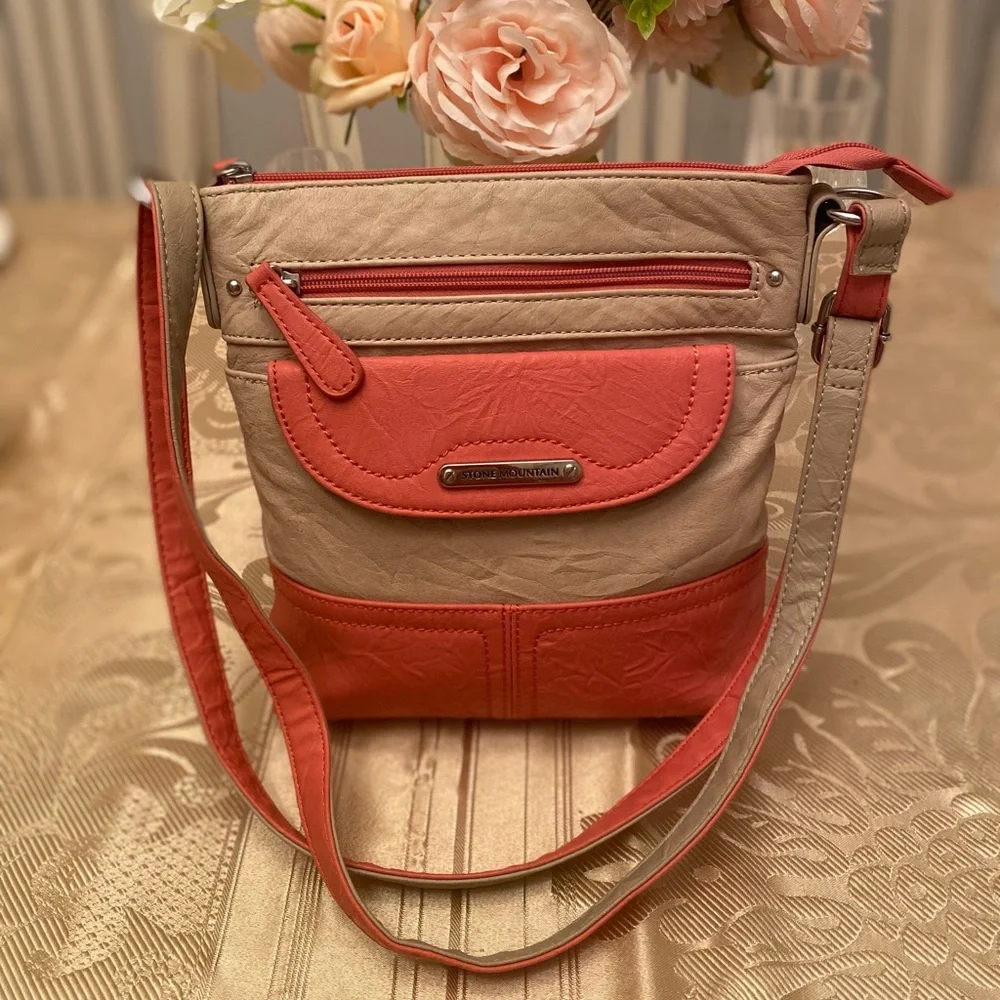 Stone Mountain leather beige and pink leather